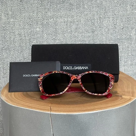 D&G sunglasses! Never worn! Dolce & Gabbana DG6190 | Mercari main image 4
